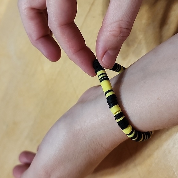 Sold! Handmade Super Hero Clay Bead Braclet Bundle 💫 - Picture 4 of 10